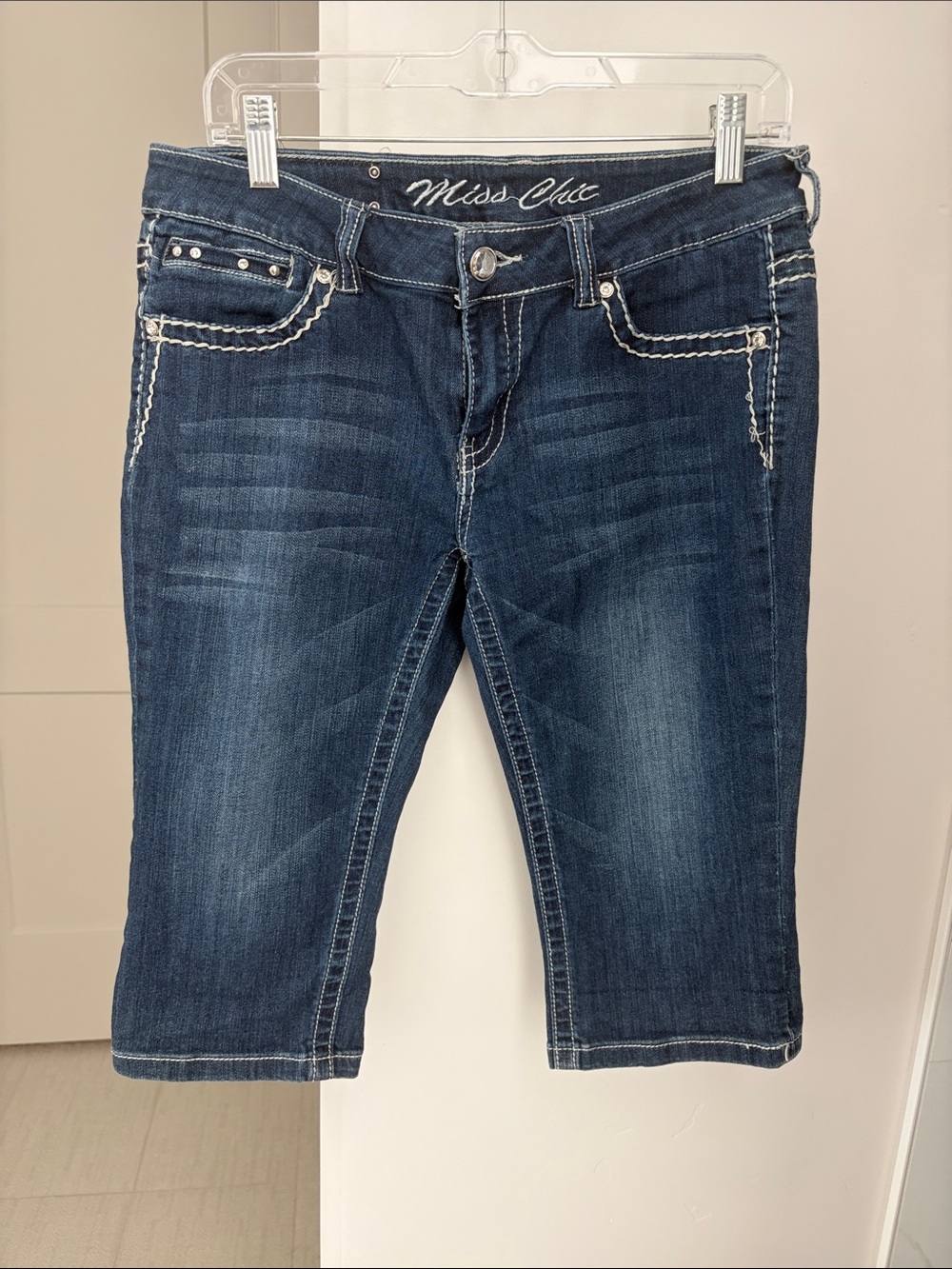 Women's Dark Blue Cropped Bermuda